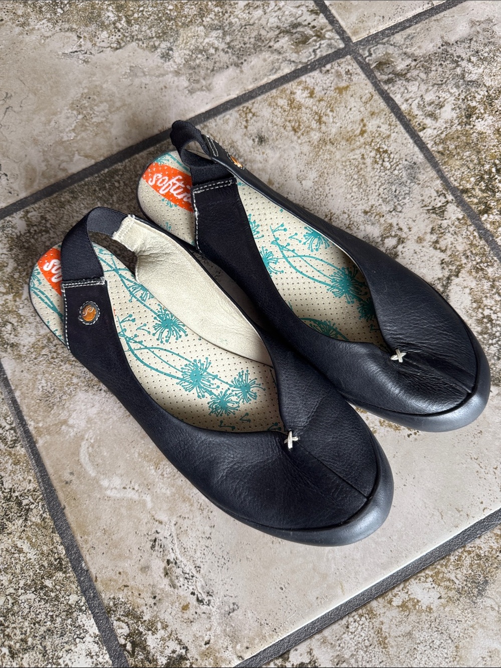 Softinos Black Women's Slingback Ballet Flats 39
